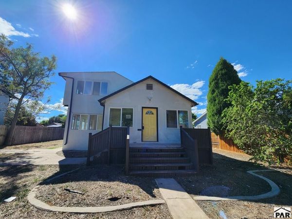 1617 Jackson St, Pueblo, CO 81004