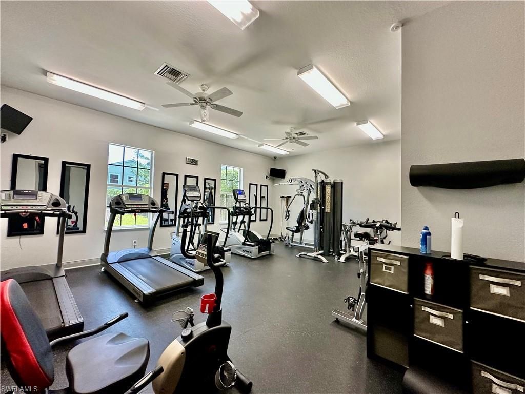 1425 Mariposa Cir , Unit 202, Naples, FL 34105 Photo