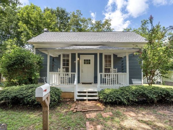 88 Cole Street, Newnan, GA 30263