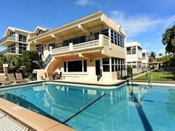 308 Inlet Way, Unit 3, Palm Beach Shores, FL 33404