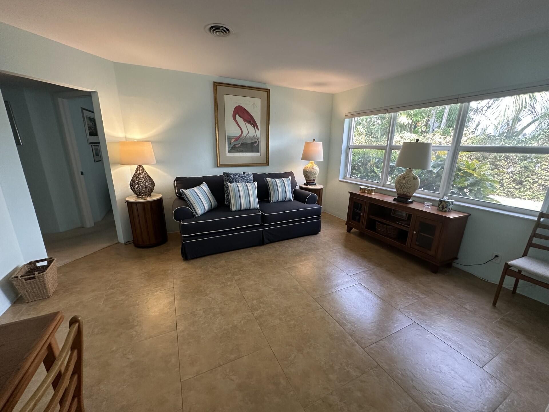 308 Inlet Way, Unit 3, Palm Beach Shores, FL 33404 Photo