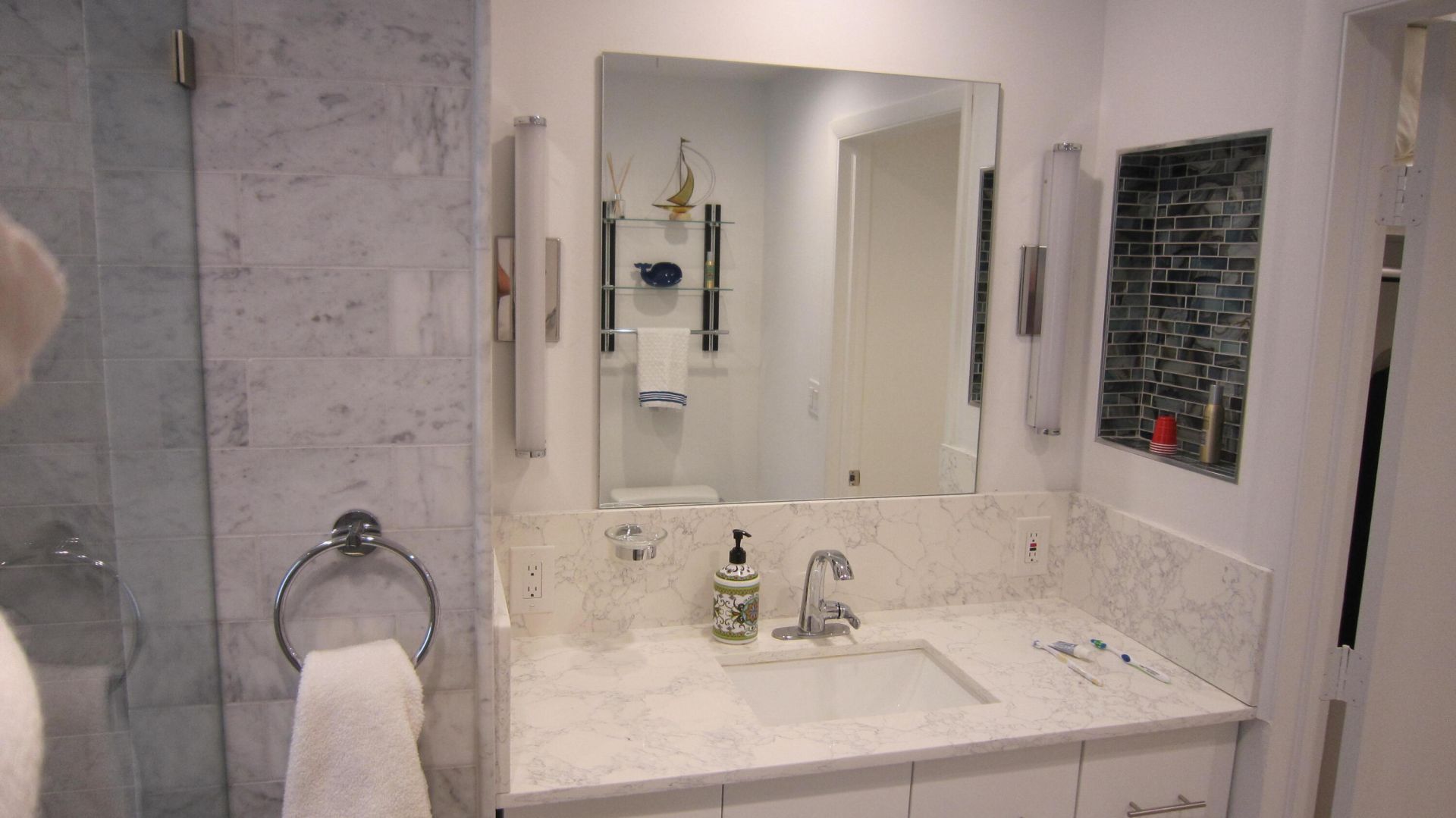 308 Inlet Way, Unit 3, Palm Beach Shores, FL 33404 Photo