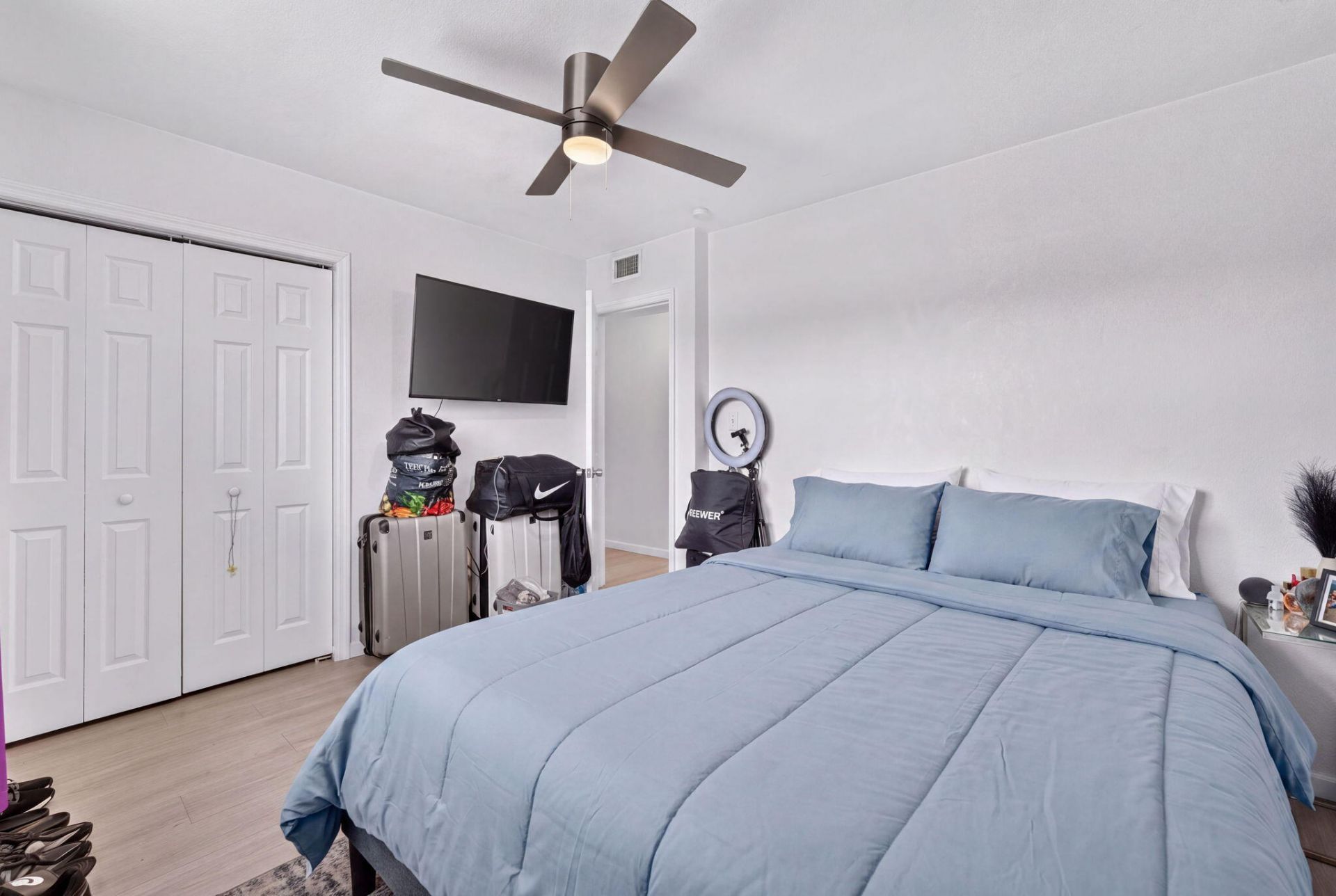 910 NW 17th Avenue, Fort Lauderdale, FL 33311 Photo