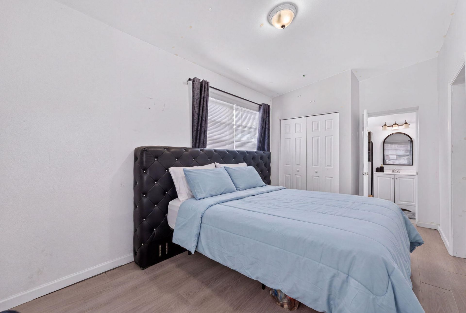 910 NW 17th Avenue, Fort Lauderdale, FL 33311 Photo