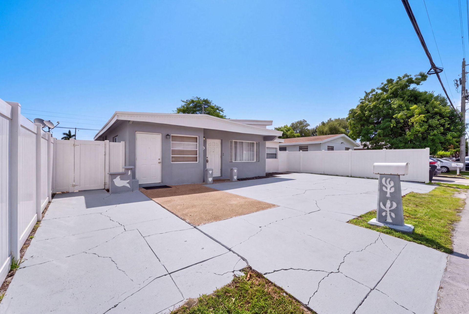 910 NW 17th Avenue, Fort Lauderdale, FL 33311 Photo