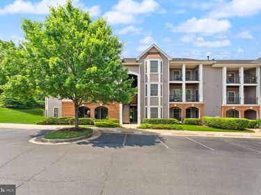 20453 CHESAPEAKE SQUARE, Unit 103, STERLING, VA 20165