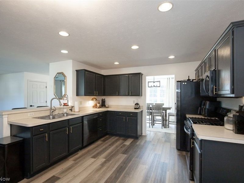 3312 Jones Drive, Lorain, OH 44053 Photo 4