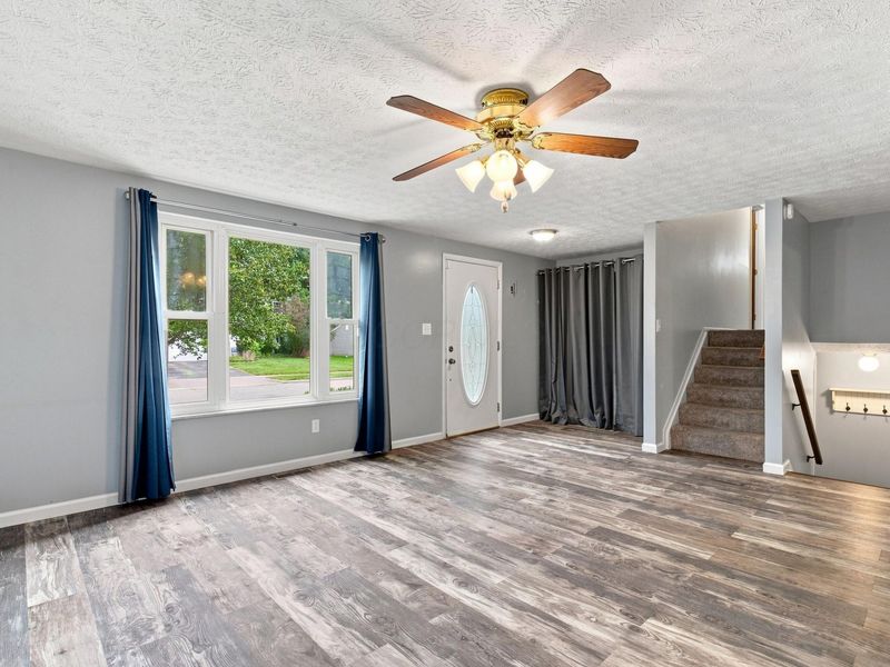 1129 Fletcher Drive, Reynoldsburg, OH 43068 Photo 14