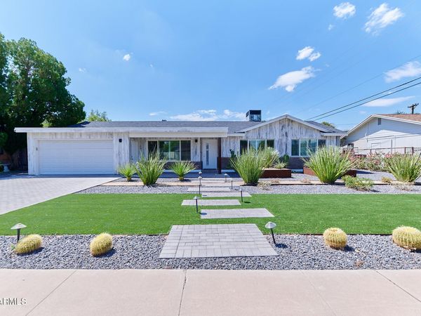 3032 N 81ST Street, Scottsdale, AZ 85251