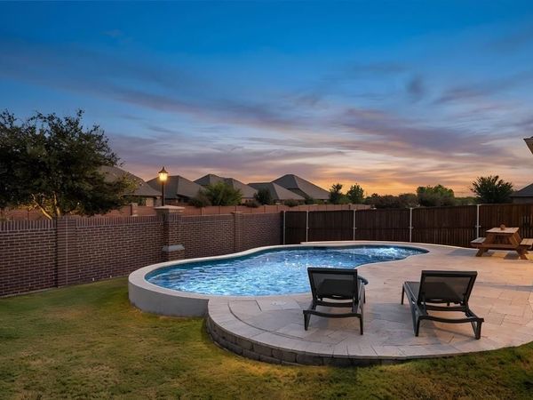 244 Jefferson Lane, Fate, TX 75189