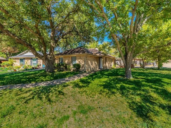 512 E Stone Circle, Wylie, TX 75098