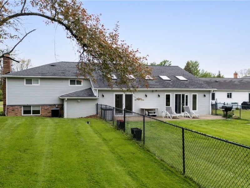 823 Belwood Drive, Highland Heights, OH 44143 Photo 39