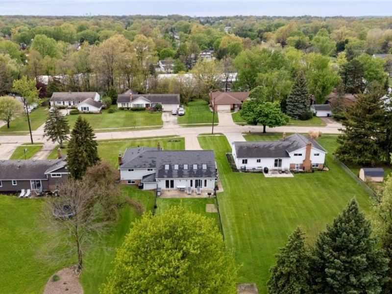 823 Belwood Drive, Highland Heights, OH 44143 Photo 46
