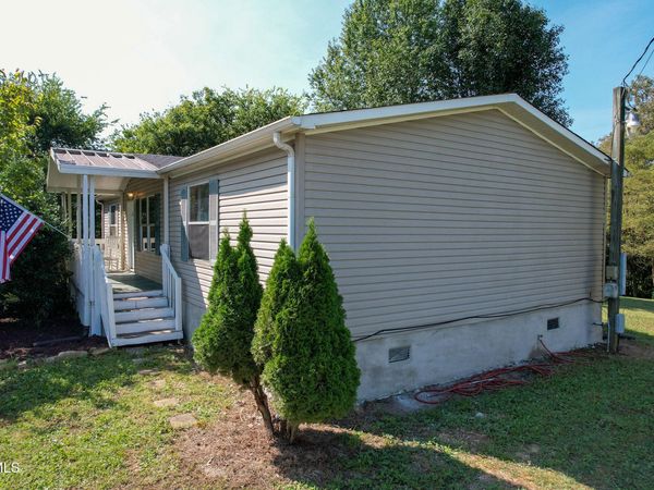 176 Old Kentucky Road, Greeneville, TN 37743