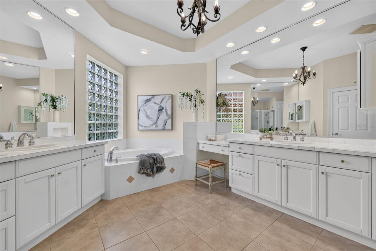 7058 Vilamoura Place , Lakewood Ranch, FL 34202 Photo