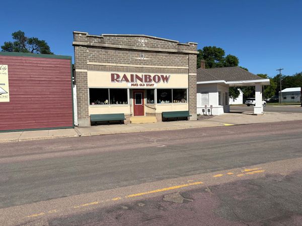 103 S Main Street , Belview, MN 56214