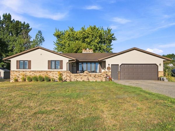 6205 Oakport Street N, Moorhead, MN 56560