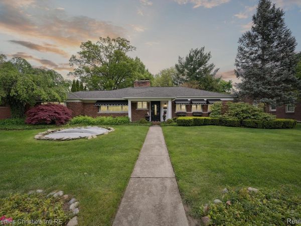 511 S GULLEY Road , Dearborn, Mi 48124