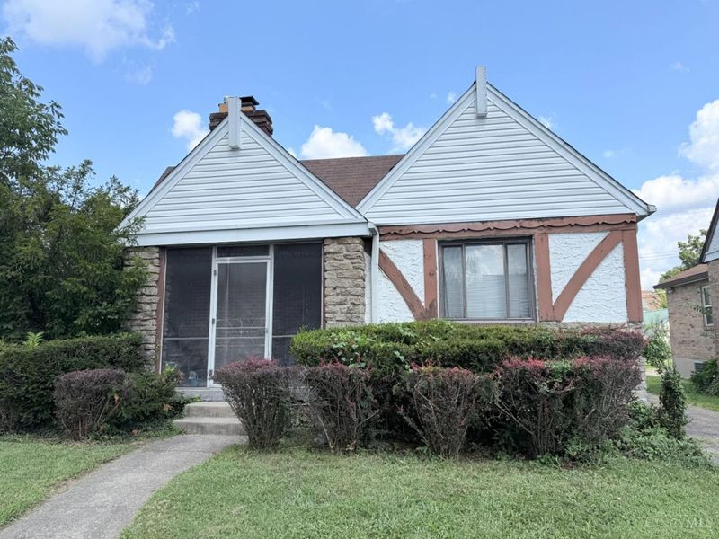 1812 Larchwood Place, Cincinnati, OH 45237 Photo 2