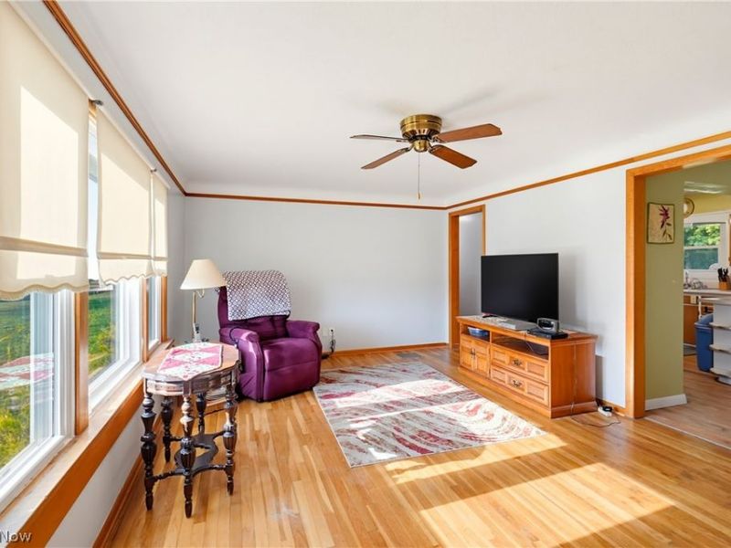 7851 N Boyden Road, Sagamore Hills, OH 44067 Photo 4