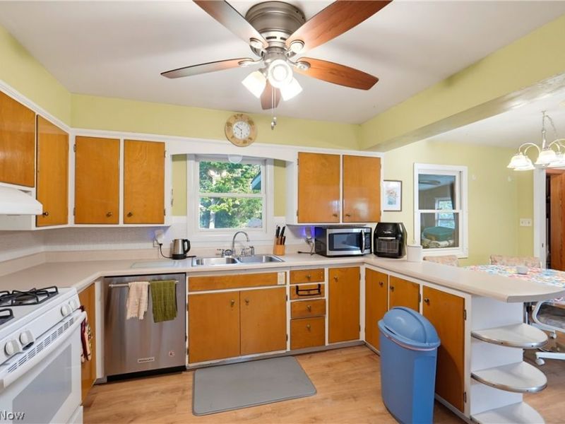 7851 N Boyden Road, Sagamore Hills, OH 44067 Photo 8