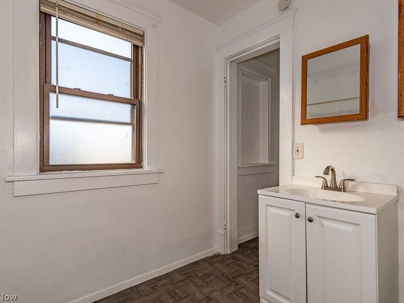 3630 E 47th Street, Cleveland, OH 44105 Photo 13