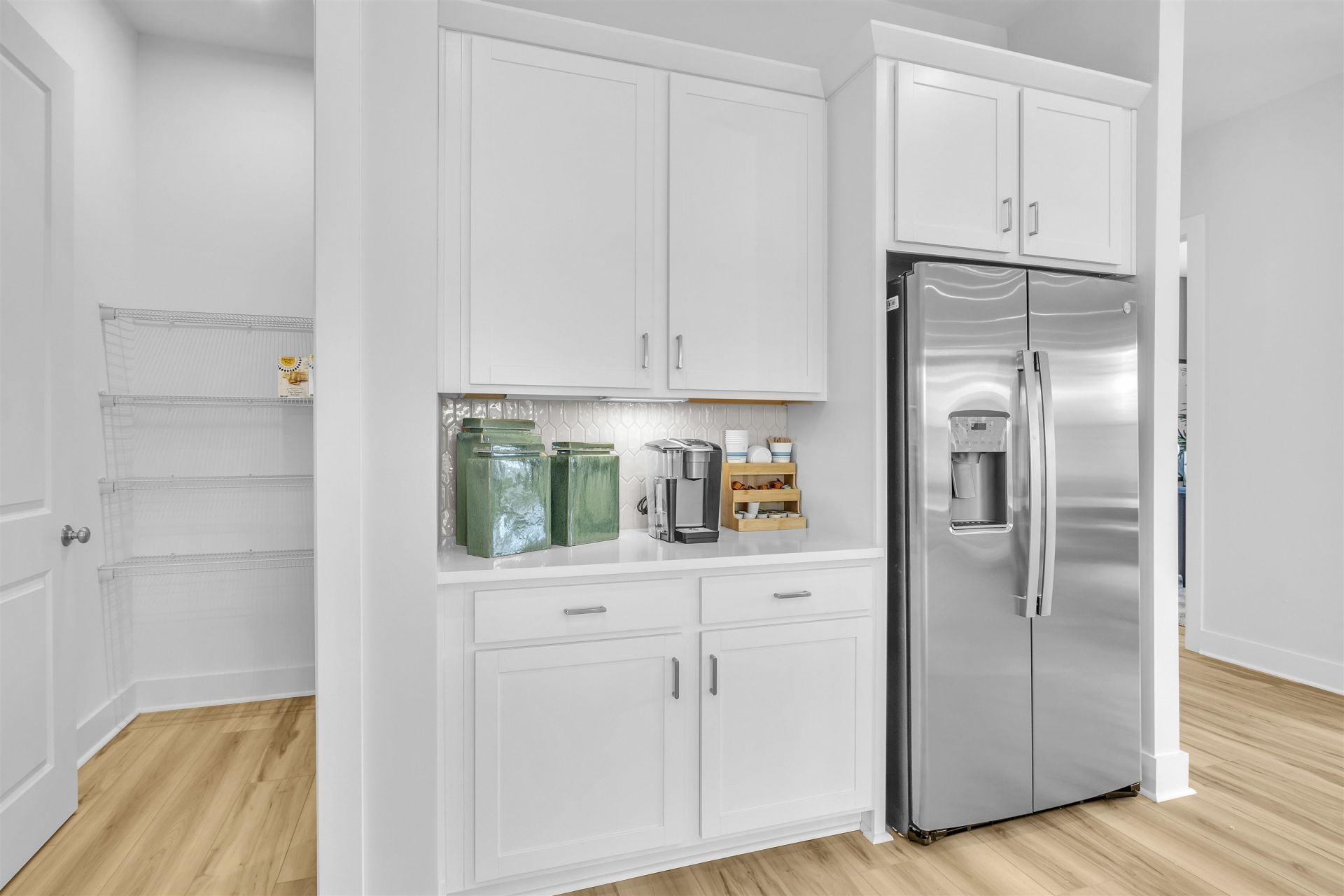 1107 Kings Town Way  Photo 14