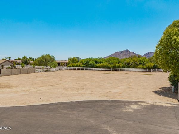 20961 E PUMMELOS Road, Unit 37, Queen Creek, AZ 85142