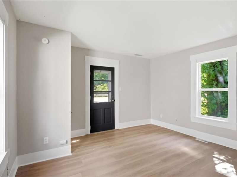 535 W Central Avenue, Dayton, OH 45449 Photo 14