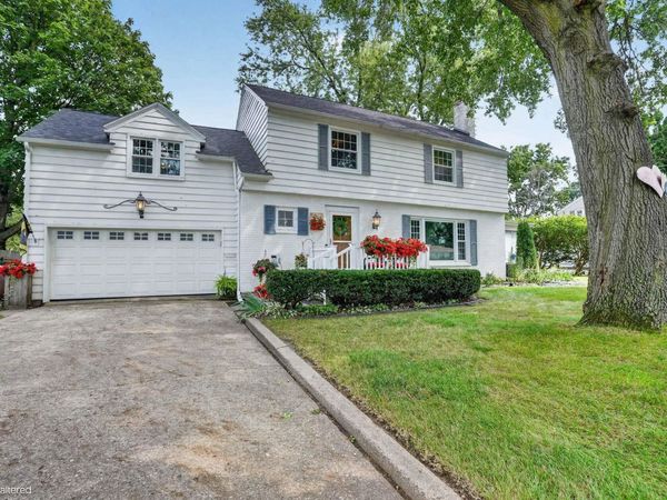 1015 Prospect Boulevard, Waterloo, IA 50701