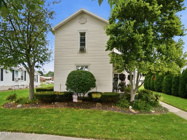 610 W Sixth Street , Delphos, OH 45833