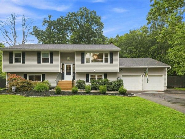 21 Dennis Road , Wappingers Falls, NY 12590