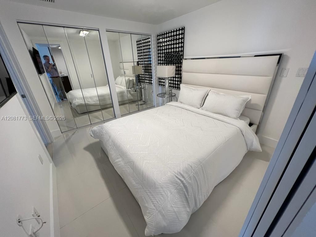 485 Brickell Ave , Unit 2109, Miami, FL 33131 Photo