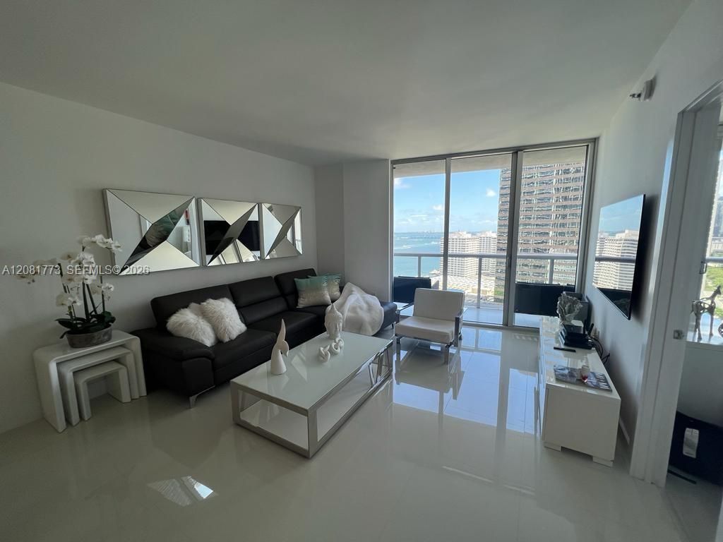 485 Brickell Ave , Unit 2109, Miami, FL 33131 Photo