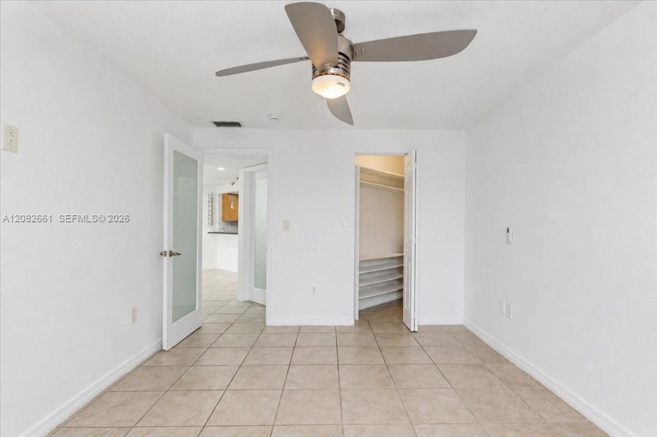 1975 Normandy Dr, Unit 303, Miami Beach, FL 33141 Photo