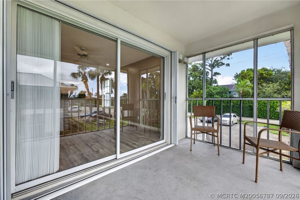 803 SE Central Parkway , Unit 9, Stuart, FL 34994 Photo