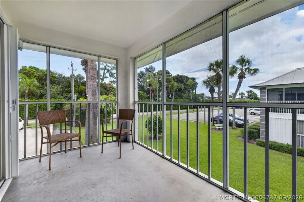 803 SE Central Parkway , Unit 9, Stuart, FL 34994 Photo