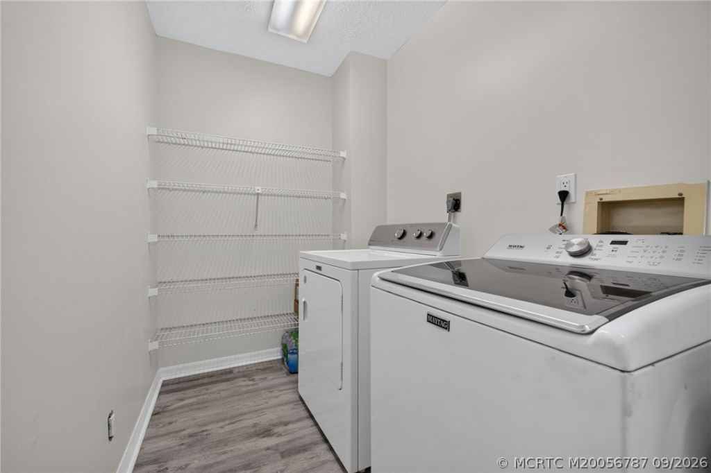 803 SE Central Parkway , Unit 9, Stuart, FL 34994 Photo