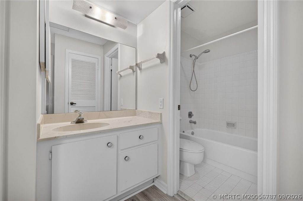 803 SE Central Parkway , Unit 9, Stuart, FL 34994 Photo