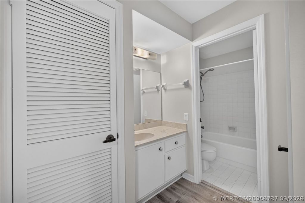 803 SE Central Parkway , Unit 9, Stuart, FL 34994 Photo
