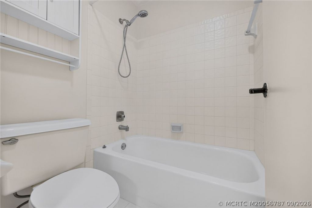 803 SE Central Parkway , Unit 9, Stuart, FL 34994 Photo