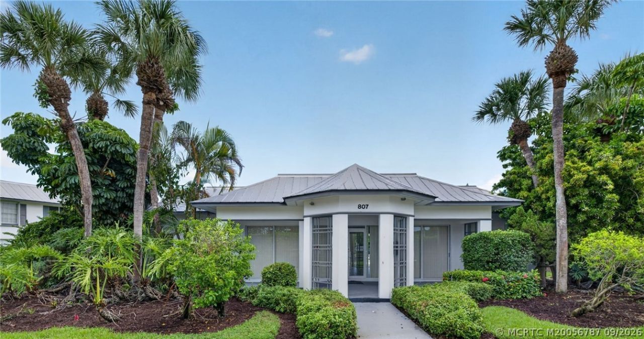 803 SE Central Parkway , Unit 9, Stuart, FL 34994 Photo