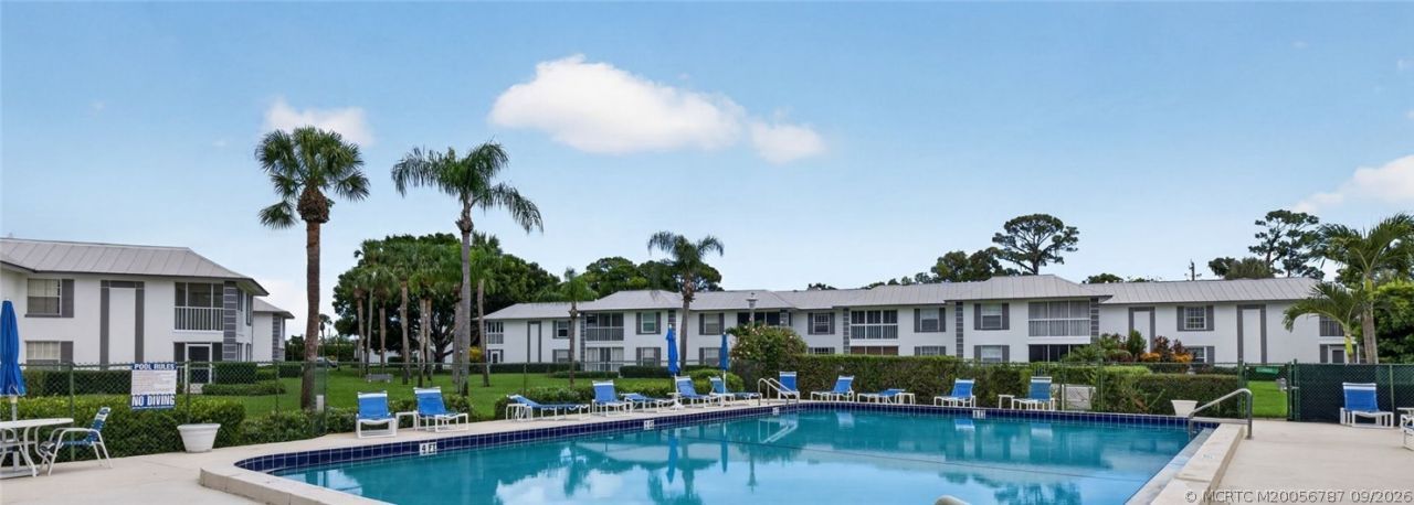 803 SE Central Parkway , Unit 9, Stuart, FL 34994 Photo
