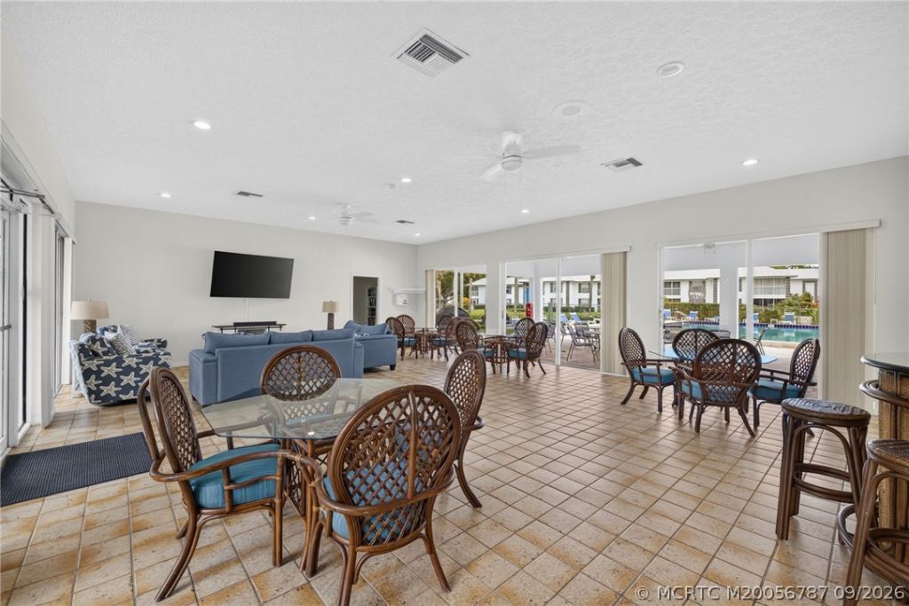 803 SE Central Parkway , Unit 9, Stuart, FL 34994 Photo