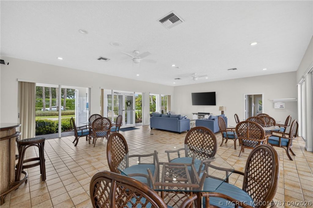 803 SE Central Parkway , Unit 9, Stuart, FL 34994 Photo