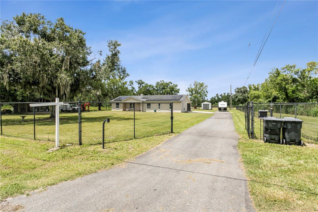 10710 Bill Tucker Road , Wimauma, FL 33598 Photo
