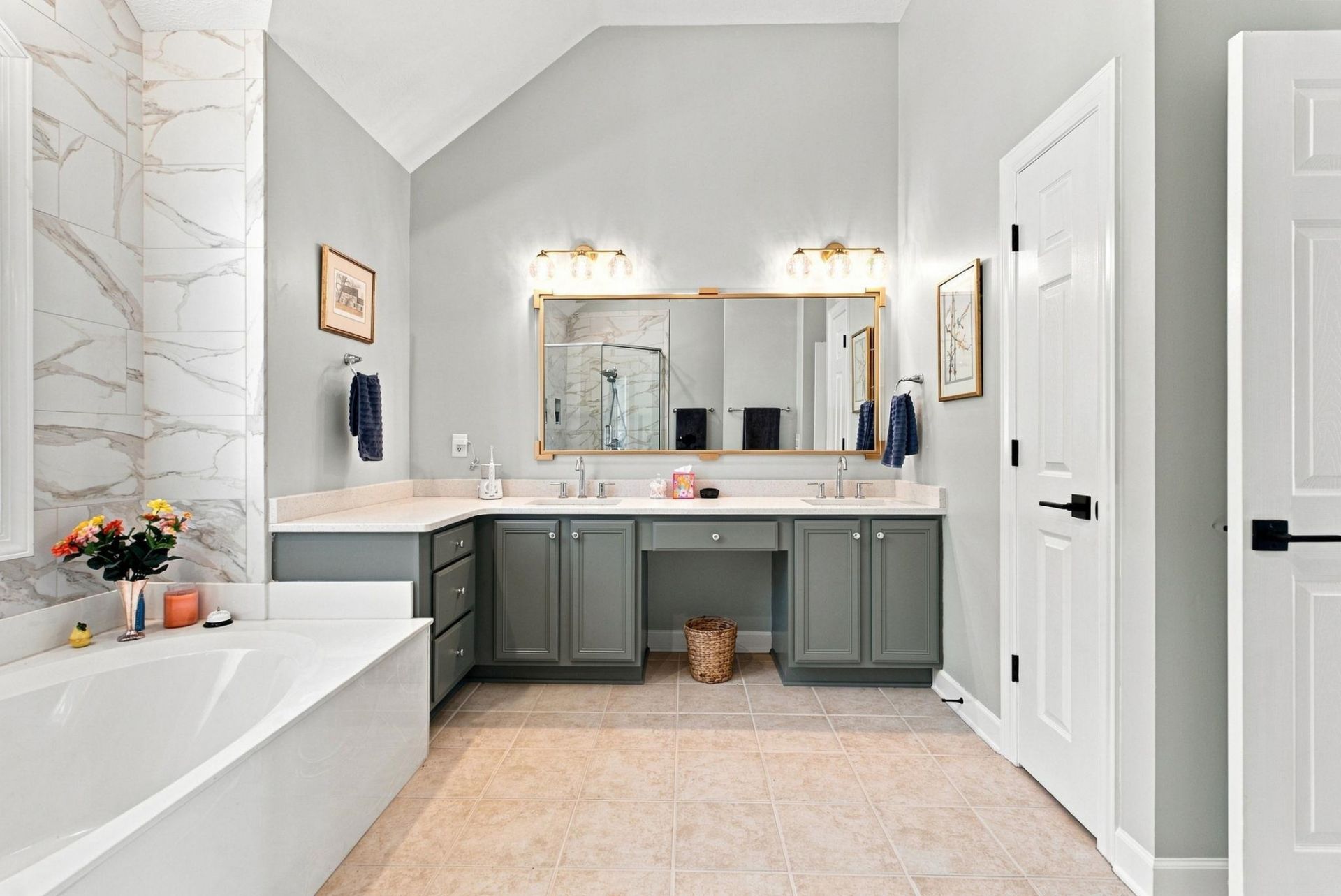 2061 Kilkee Dr. Photo 38