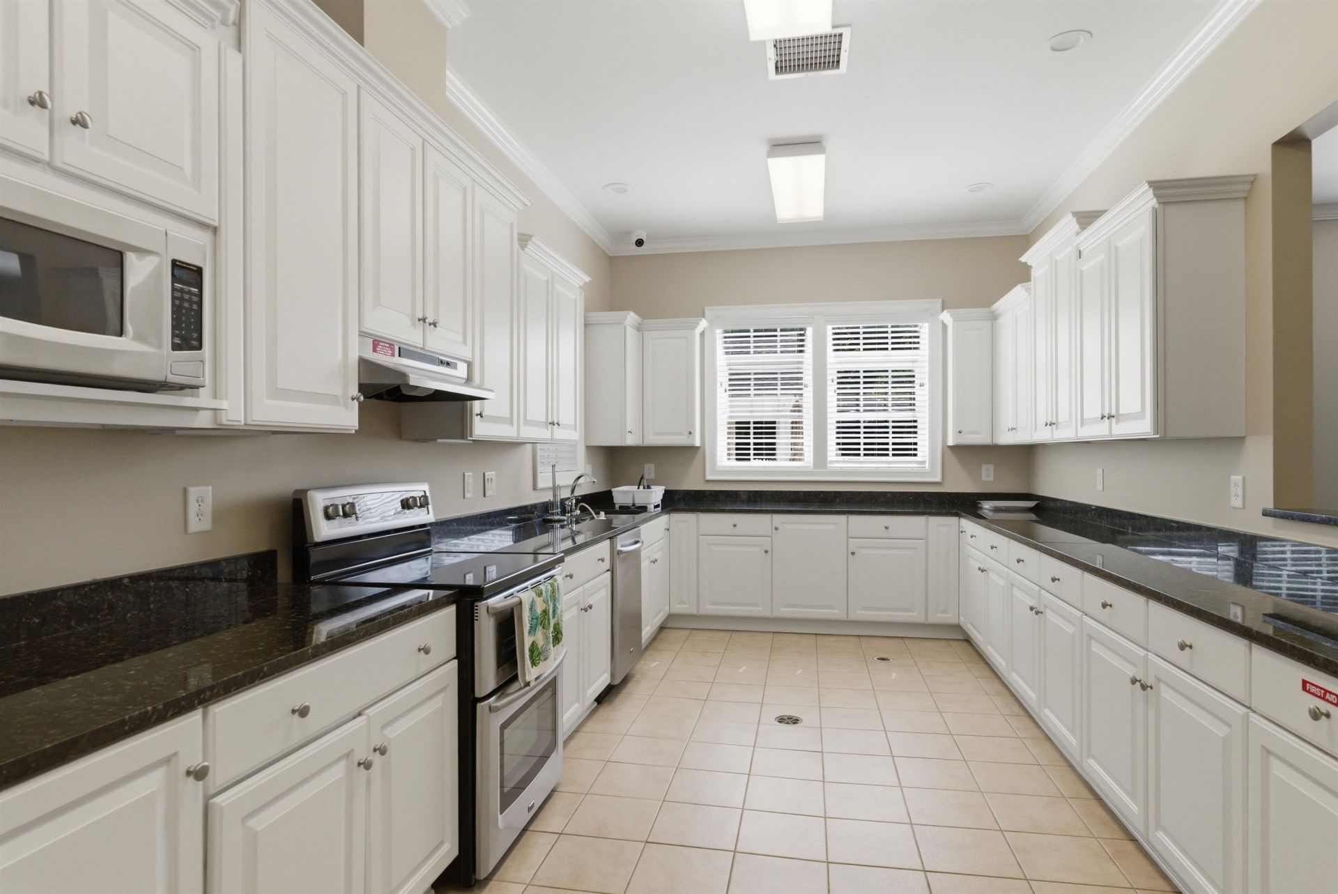 2061 Kilkee Dr. Photo 68