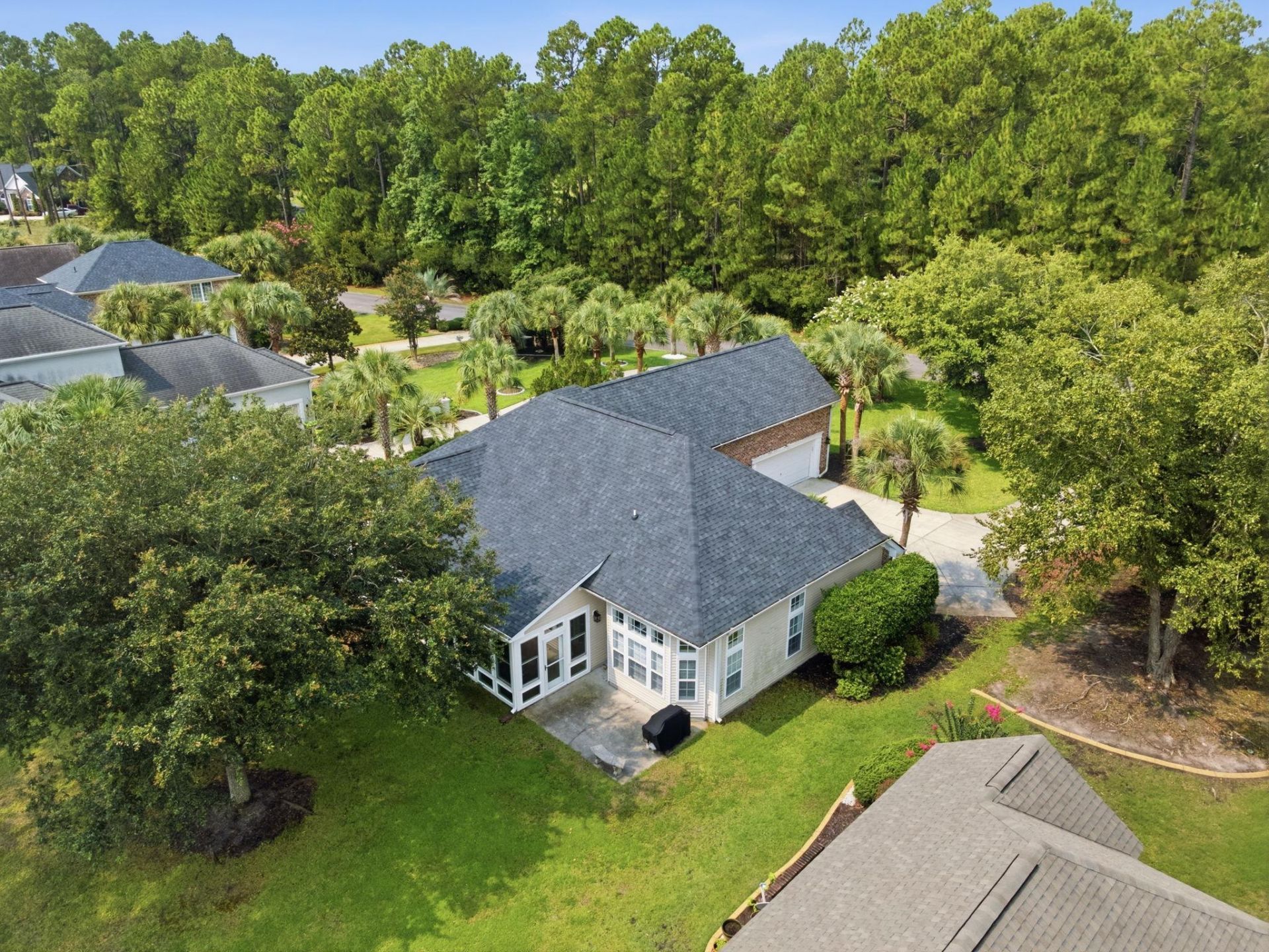 2061 Kilkee Dr. Photo 7