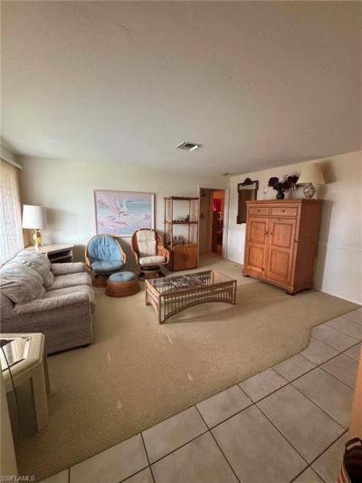 1517 SE 42nd St , Cape Coral, FL 33904 Photo